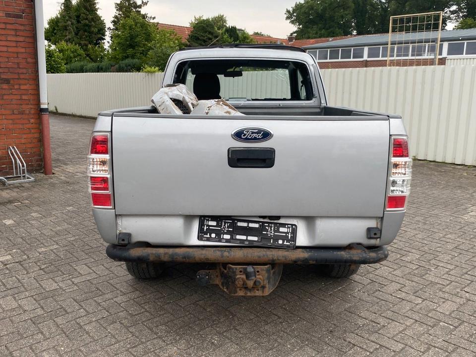 Ford Ranger Extrakabine 4X4 пробіг: 213000 рік: Mai 2011 Diesel потужність:143 PS коробка: Manuell ціна: 3600 - Фото 9