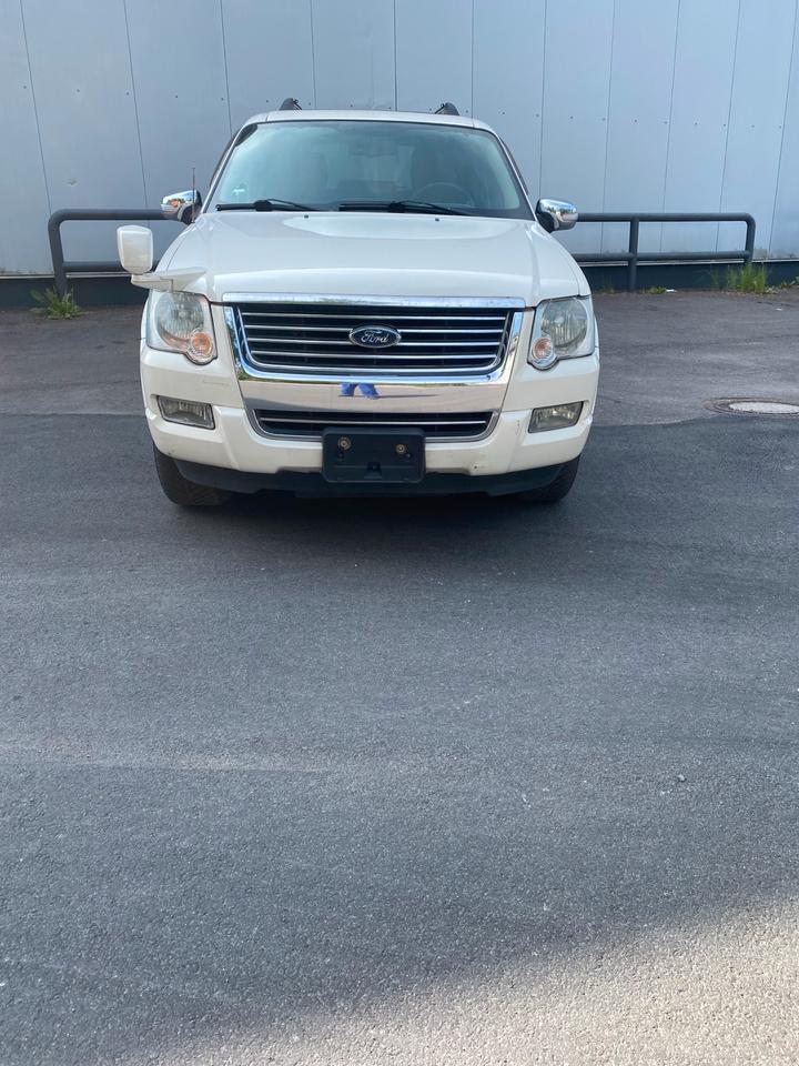 Ford Explorer 4,6  пробіг: 253186 рік: Mai 2009 Benzin потужність:292 PS коробка: Automatik ціна: 5250 - Фото 14