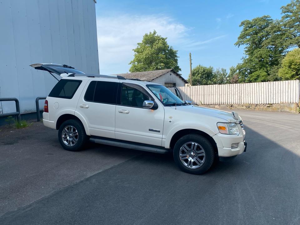 Ford Explorer 4,6  пробіг: 253186 рік: Mai 2009 Benzin потужність:292 PS коробка: Automatik ціна: 5250 - Фото 8