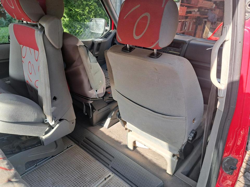 VW T4 Multivan пробіг: 335000 рік: Januar 2000 Diesel потужність:78 PS коробка: Manuell ціна: 3500 - Фото 11