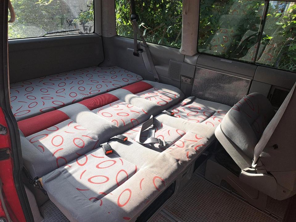 VW T4 Multivan пробіг: 335000 рік: Januar 2000 Diesel потужність:78 PS коробка: Manuell ціна: 3500 - Фото 12