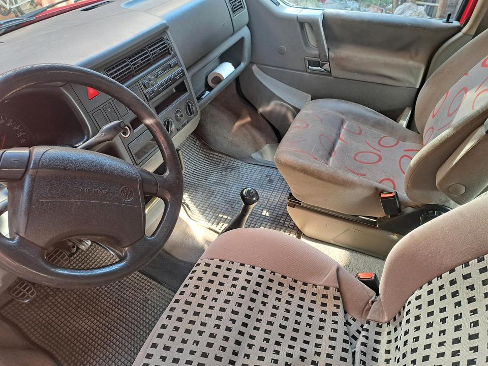 VW T4 Multivan пробіг: 335000 рік: Januar 2000 Diesel потужність:78 PS коробка: Manuell ціна: 3500 - Фото 5