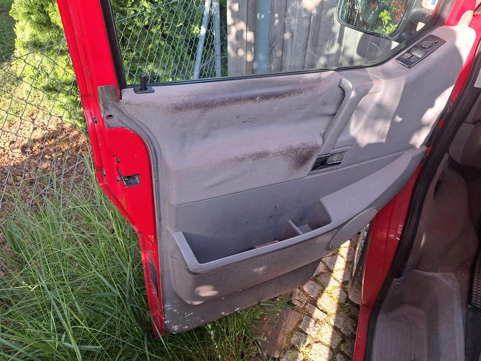 VW T4 Multivan пробіг: 335000 рік: Januar 2000 Diesel потужність:78 PS коробка: Manuell ціна: 3500 - Фото 6