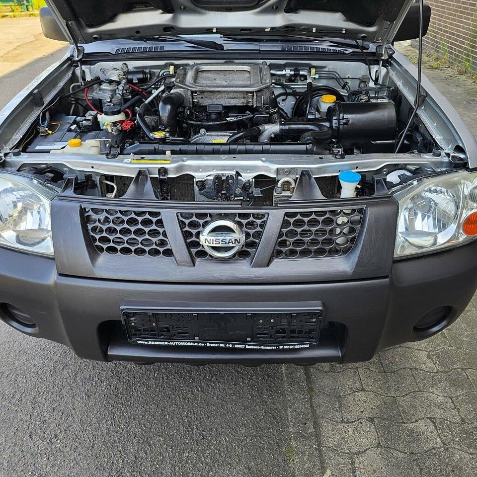 Nissan Navara DCI 4X4 пробіг: 148000 рік: November 2008 Diesel потужність:133 PS коробка: Manuell ціна: 4700 - Фото 18