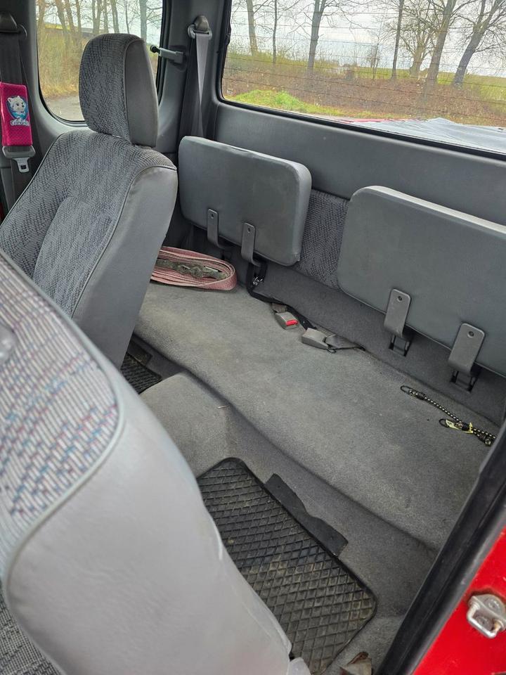 Ford Ranger  2.5 D 4x4 LKW Zulassung пробіг: 262400 рік: März 1999 Diesel потужність:109 PS коробка: Manuell ціна: 4999 - Фото 9