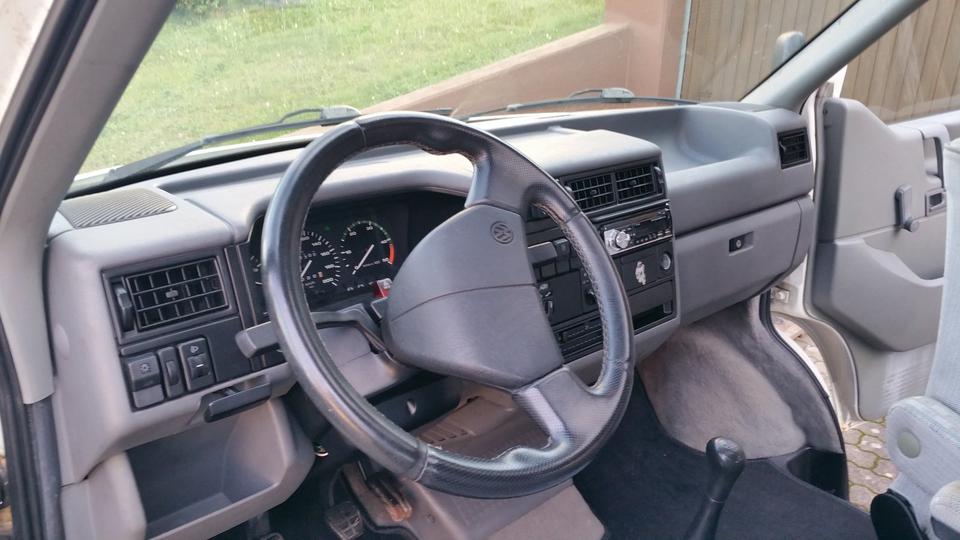 VW t4 Multivan mit H-Kennzeichen пробіг: 286300 рік: Januar 1993 Diesel потужність:78 PS коробка: Manuell ціна: 3500 - Фото 4
