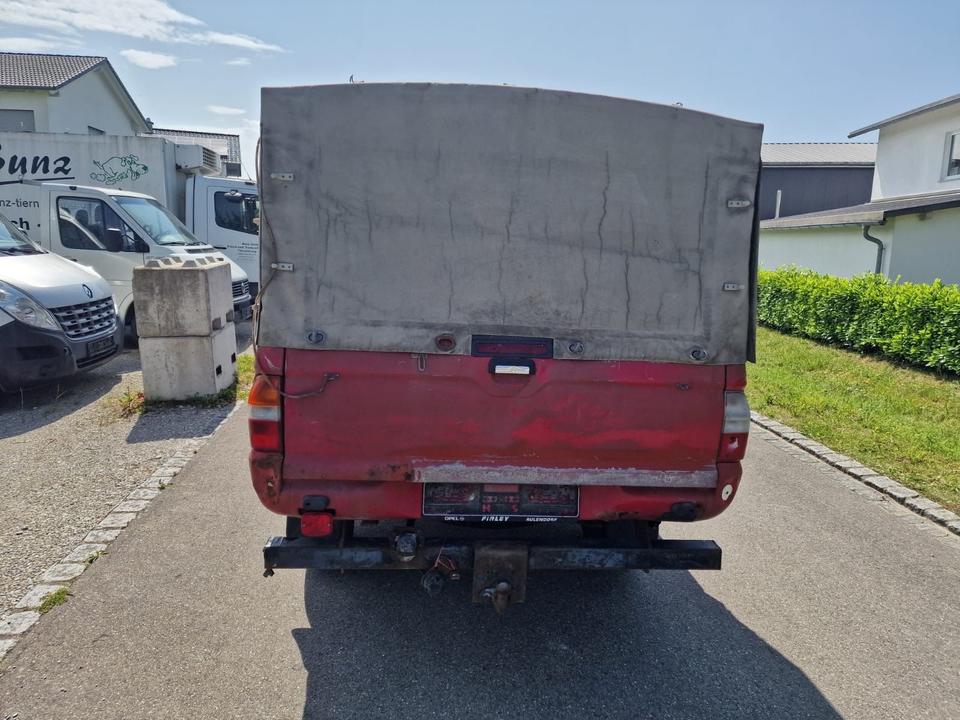 Mitsubishi L200 пробіг: 253000 рік: August 2003 Diesel потужність:116 PS коробка: Manuell ціна: 4999 Rot - Фото 5