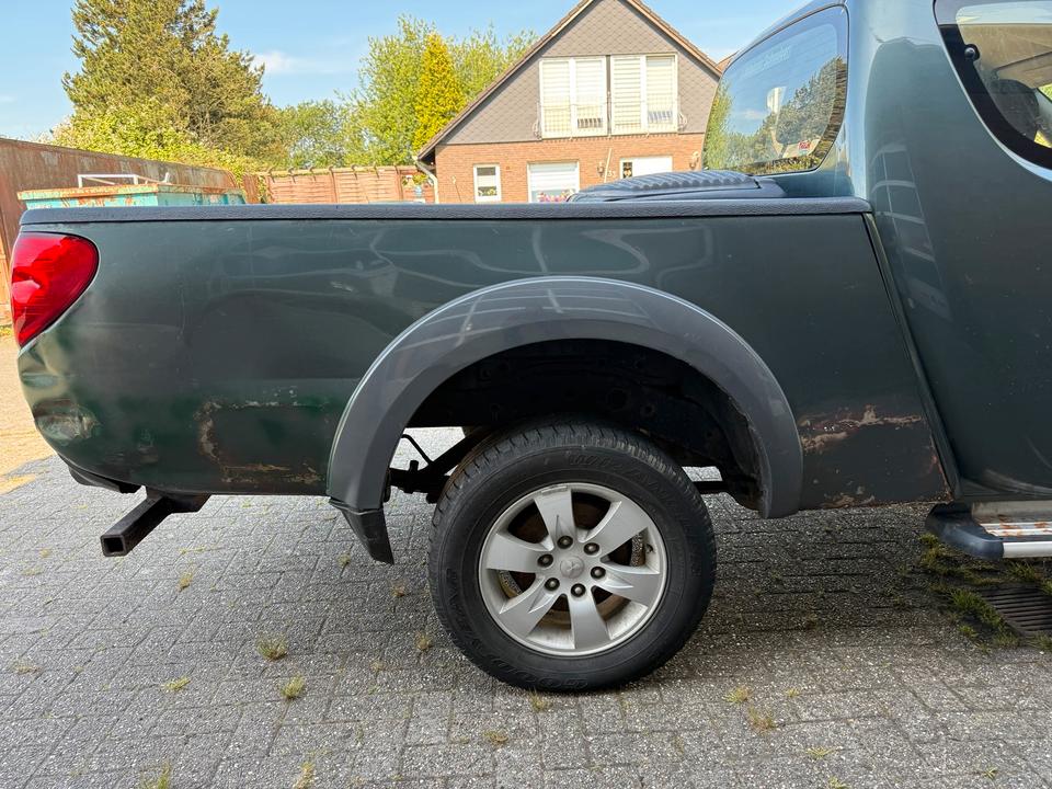 Mitsubishi L200 2.5 DI-D PickUp 4WD пробіг: 292364 рік: August 2008 Diesel потужність:167 PS коробка: Manuell ціна: 3000 - Фото 8