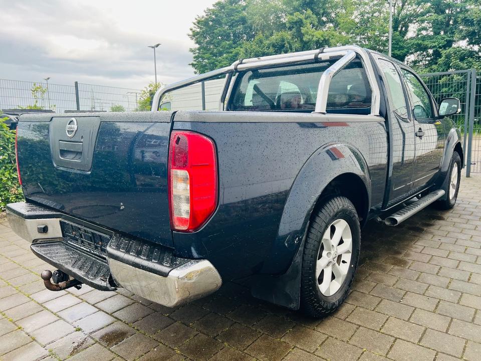 Nissan Navara Pickup King Cab SE 4X4 пробіг: 390000 рік: Mai 2010 Diesel потужність:171 PS ціна: 5700 - Фото 3