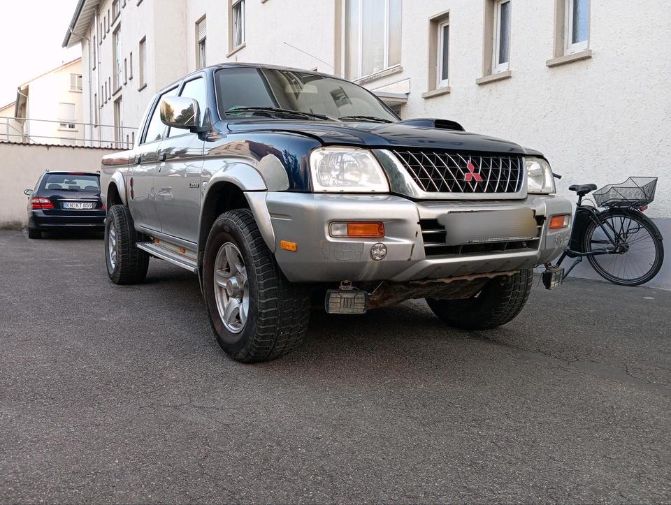 Mitsubishi L 200 Pickup пробіг: 298000 рік: Januar 2003 Diesel потужність:116 PS коробка: Manuell ціна: 3999 - Фото 0