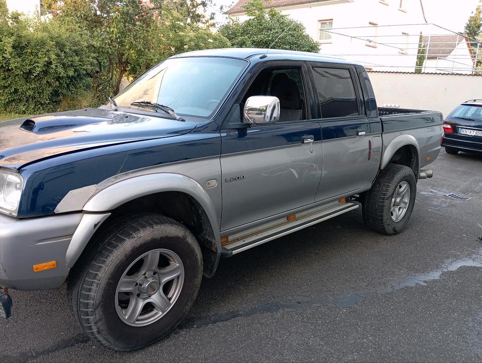 Mitsubishi L 200 Pickup пробіг: 298000 рік: Januar 2003 Diesel потужність:116 PS коробка: Manuell ціна: 3999 - Фото 5