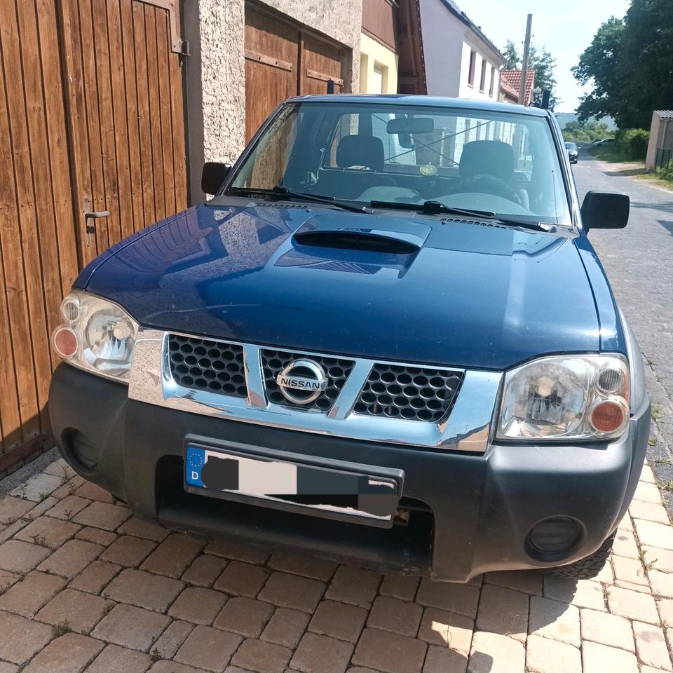 Nissan Pickup D22 пробіг: 176100 рік: August 2003 Diesel потужність:130 PS коробка: Manuell ціна: 5750 - Фото 1