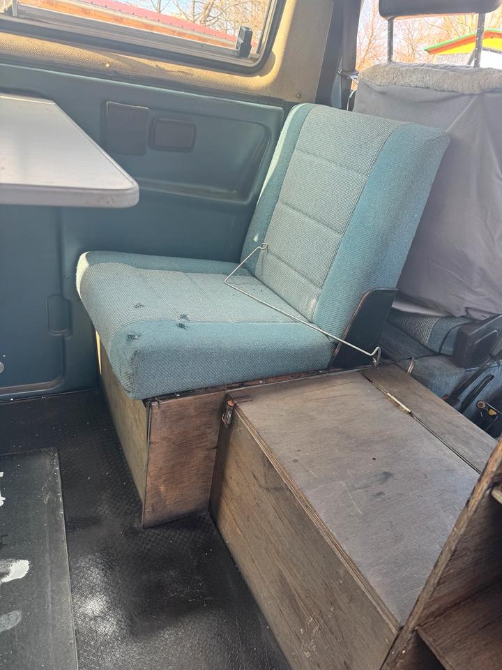 VW Multivan TD пробіг: 360000 рік: Dezember 1989 Diesel коробка: Manuell коробка: Manuell Blau - Фото 13