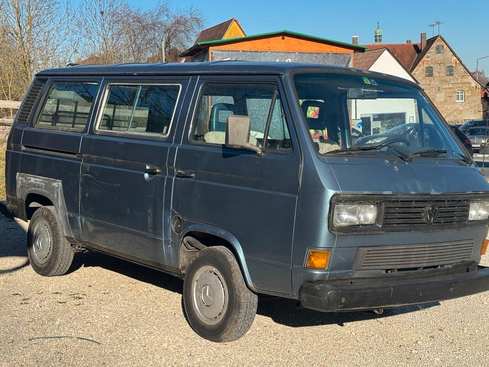 VW Multivan TD пробіг: 360000 рік: Dezember 1989 Diesel коробка: Manuell коробка: Manuell Blau - Фото 2