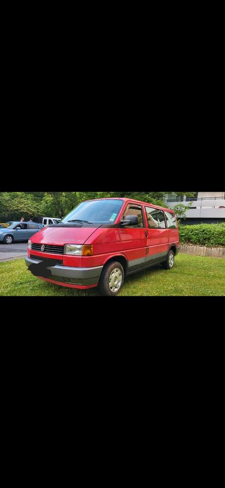 VW t4 Multivan 1.9 td  пробіг: 420000 рік: September 1993 Diesel потужність:68 PS коробка: Manuell ціна: 2990 - Фото 1