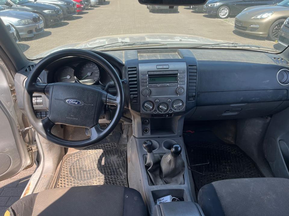 Ford Ranger Doppelkabine 4X4 XL пробіг: 234427 рік: November 2008 Diesel потужність:143 PS коробка: Manuell ціна: 3700 - Фото 10
