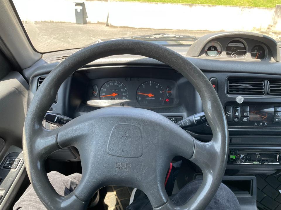 MITSUBISHI L200 2004 4X4 пробіг: 239000 рік: Mai 2004 Diesel потужність:115 PS коробка: Manuell ціна: 5450 - Фото 13