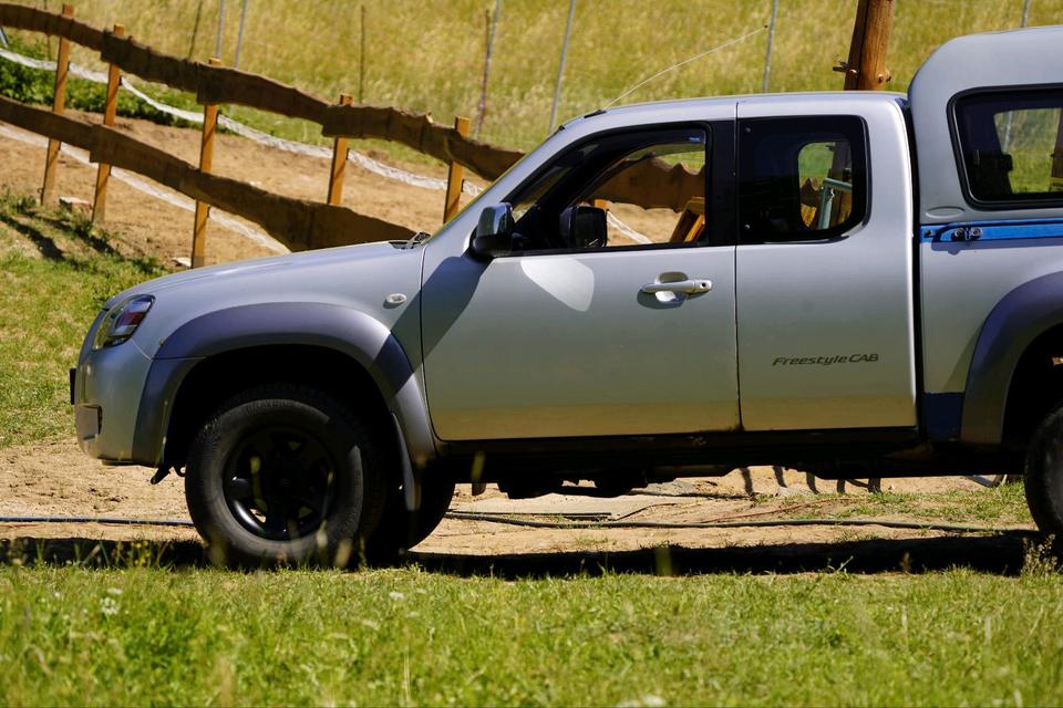 Mazda BT 50 PICKUP OFFROAD RANGER B2500 JAGD 4x4 OVERLAND пробіг: 26900 рік: Dezember 2007 Diesel потужність:143 PS ціна: 5499 - Фото 1