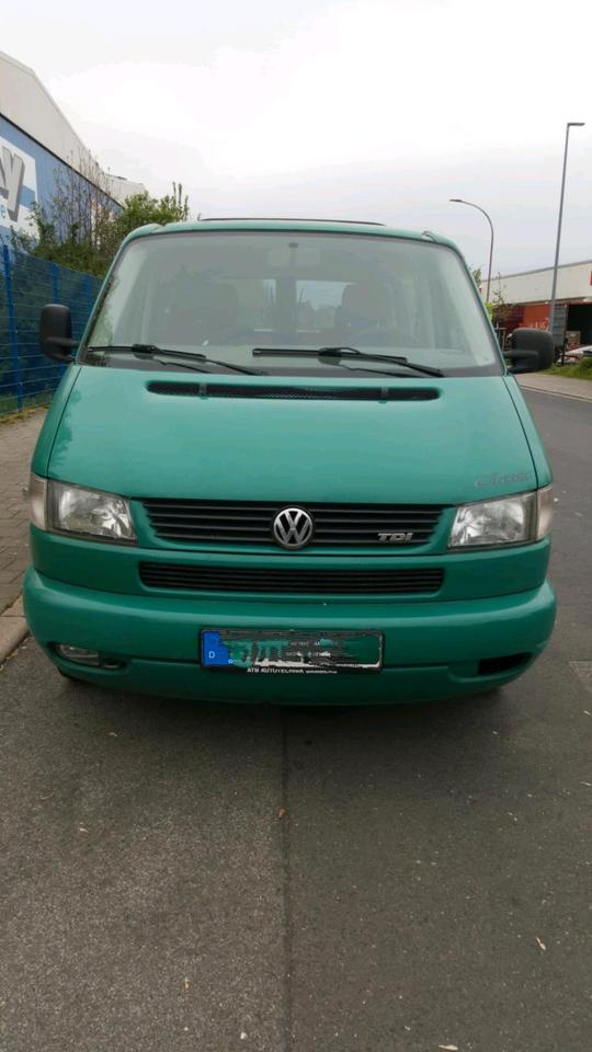 VW T4 Multivan 2,5 TDI пробіг: 489452 рік: März 1998 Diesel потужність:121 PS коробка: Manuell ціна: 3800 - Фото 0