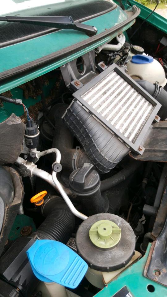 VW T4 Multivan 2,5 TDI пробіг: 489452 рік: März 1998 Diesel потужність:121 PS коробка: Manuell ціна: 3800 - Фото 7