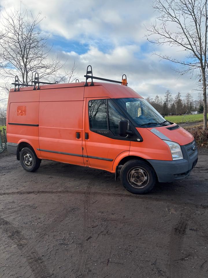 Ford Transit 4x4 Allrad Transporter пробіг: 233000 рік: Mai 2012 Diesel потужність:125 PS коробка: Manuell ціна: 5950 - Фото 0