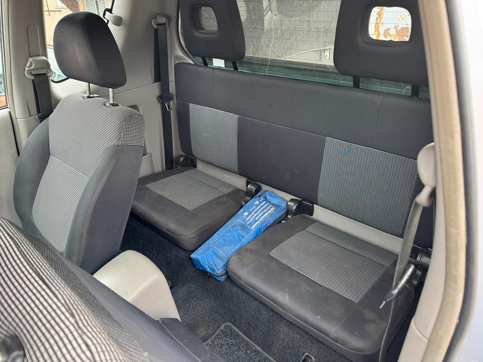 Mitsubishi L200 L-Reihe пробіг: 271000 рік: August 2007 Diesel потужність:136 PS коробка: Manuell Juni 2025 ціна: 5700 - Фото 9