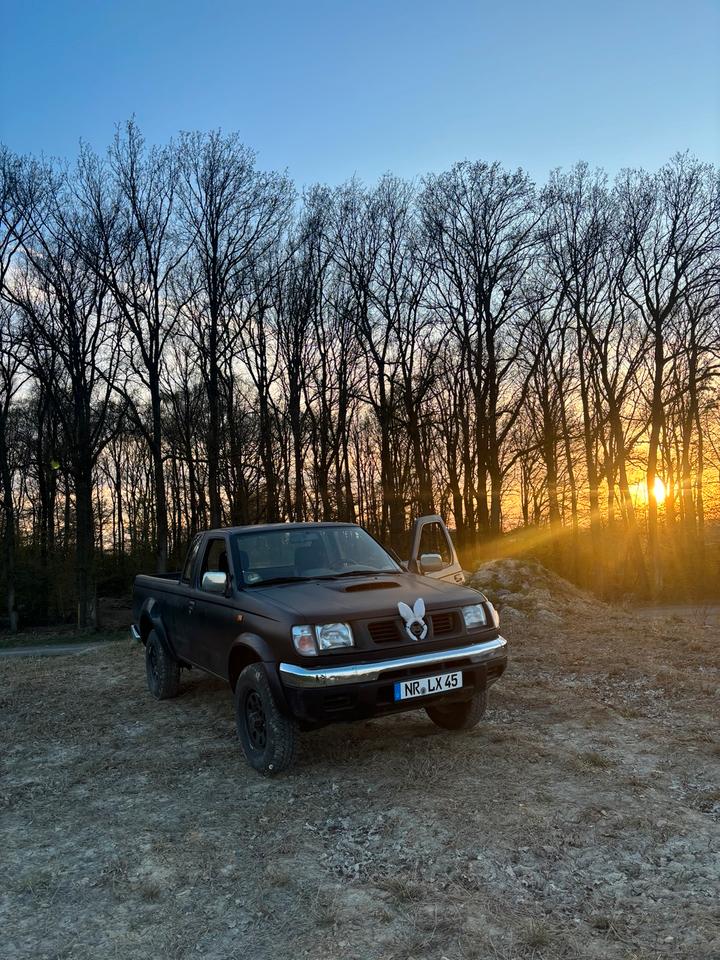 Pickup Nissan Navara D22 пробіг: 200000 рік: Juli 2024 Diesel ціна: 5500 - Фото 1