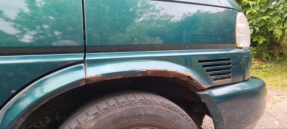 VW T4 Multivan пробіг: 365000 рік: März 1996 Diesel потужність:102 PS ціна: 2500 - Фото 15