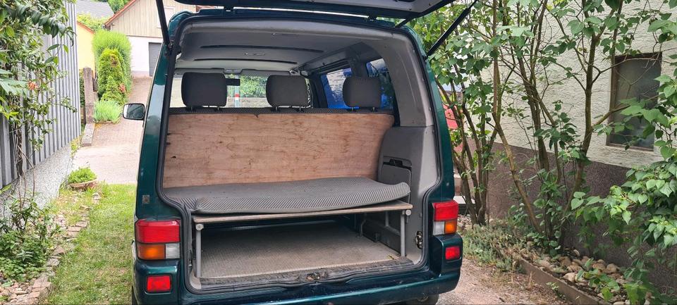 VW T4 Multivan пробіг: 365000 рік: März 1996 Diesel потужність:102 PS ціна: 2500 - Фото 9