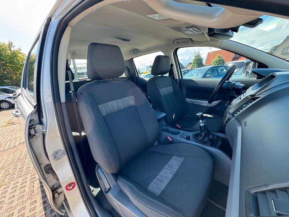 Ford Ranger XLT Doppelkabine 4x4  пробіг: 249999 рік: April 2014 Diesel потужність:150 PS коробка: Manuell ціна: 5999 - Фото 8
