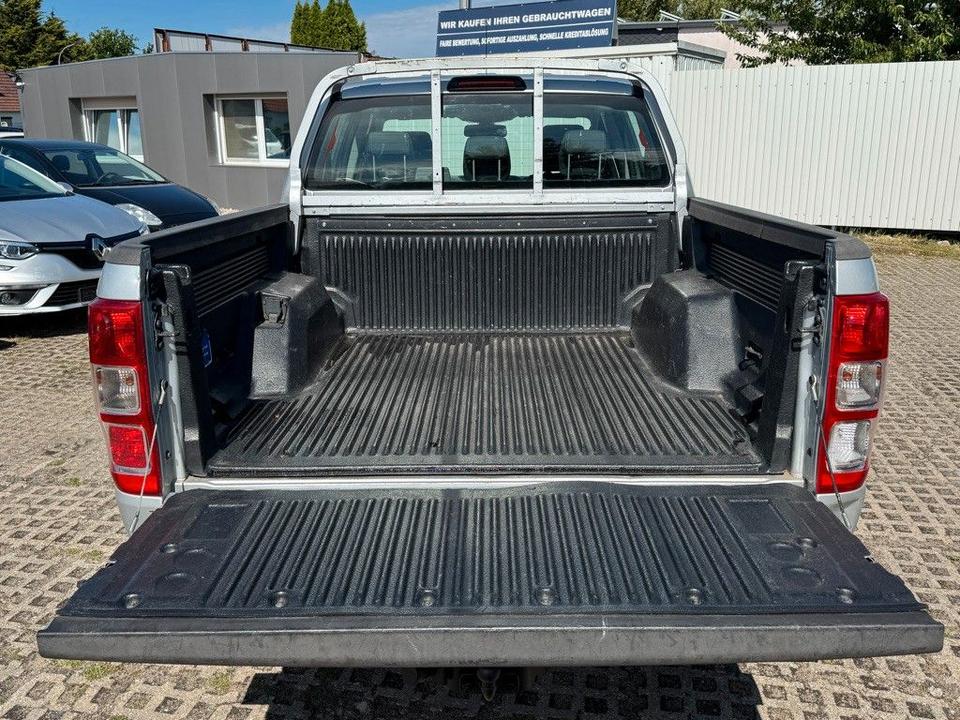 Ford Ranger XLT Doppelkabine 4x4  пробіг: 249999 рік: April 2014 Diesel потужність:150 PS коробка: Manuell ціна: 5999 - Фото 9