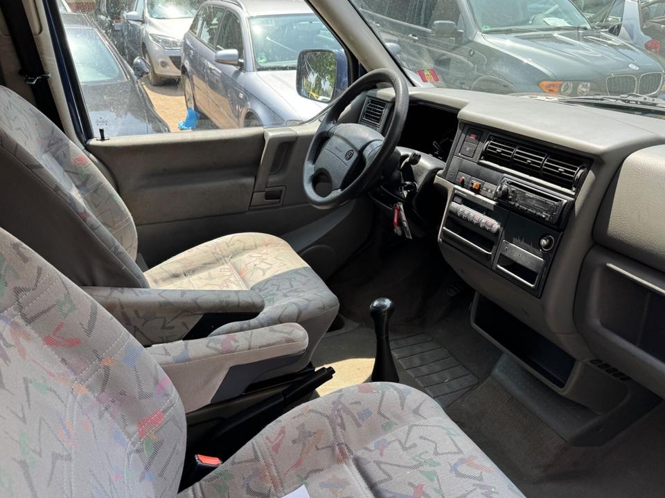 Volkswagen T4 Multivan Allstar Klima  пробіг: 560000 рік: April 1998 Diesel потужність:102 PS коробка: Manuell November 2025 ціна: 3199 - Фото 3
