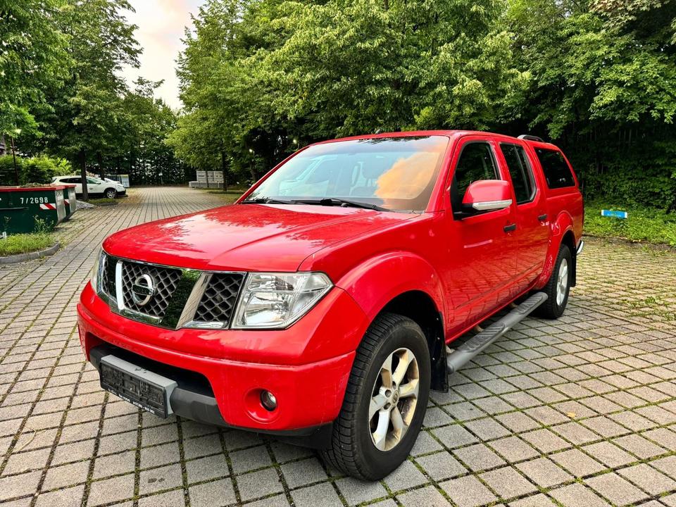 Nissan Navara 2.5 dCi 4x4 пробіг: 298000 рік: Juli 2008 Diesel потужність:171 PS коробка: Manuell ціна: 5900 - Фото 0