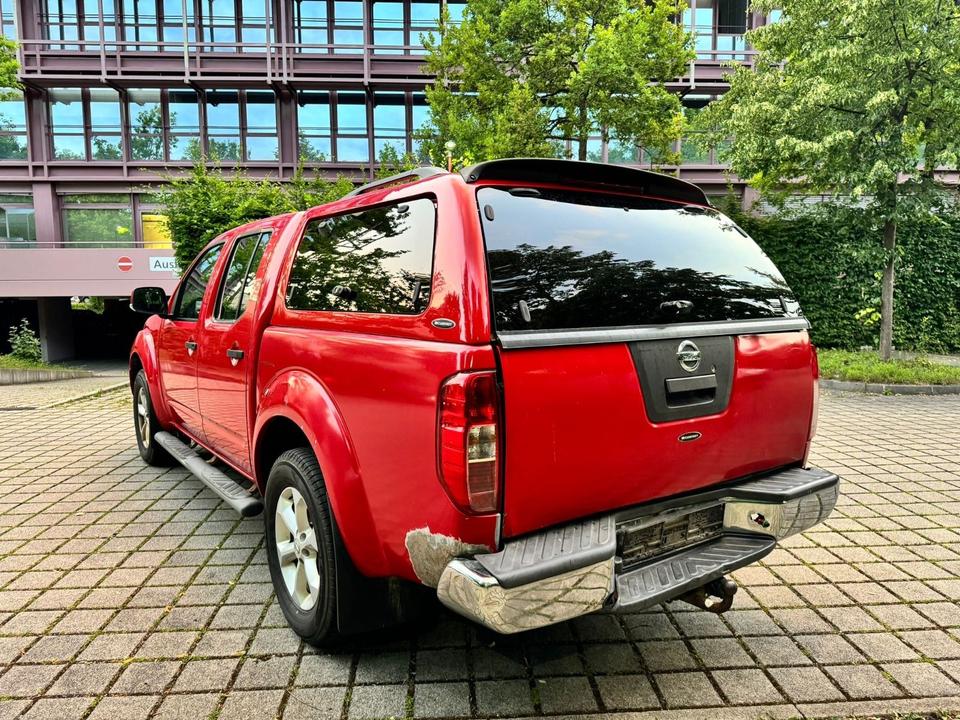 Nissan Navara 2.5 dCi 4x4 пробіг: 298000 рік: Juli 2008 Diesel потужність:171 PS коробка: Manuell ціна: 5900 - Фото 2