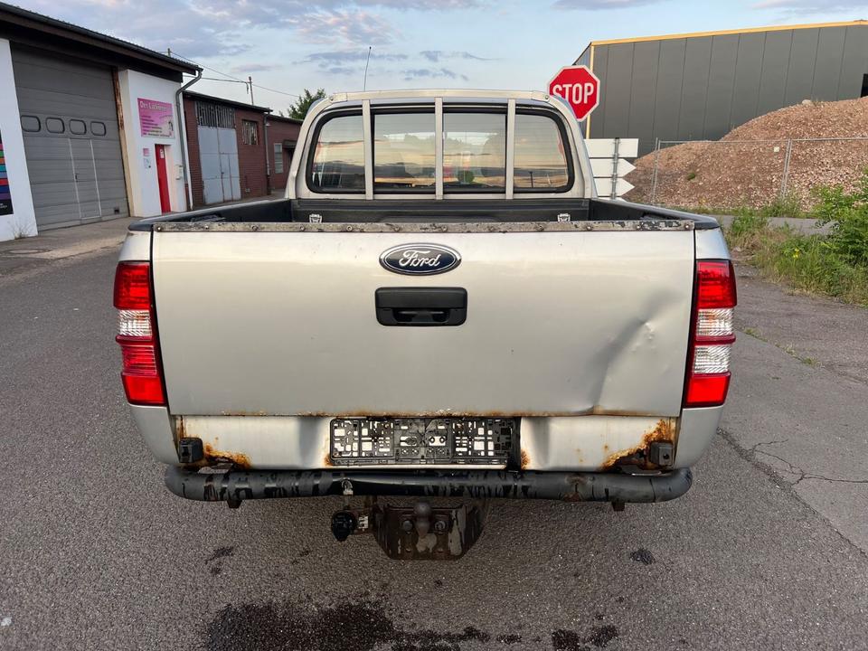 Ford Ranger 2,5 XXL 4X4 Allrad пробіг: 193000 рік: Dezember 2008 Diesel потужність:143 PS коробка: Manuell ціна: 5900 - Фото 5