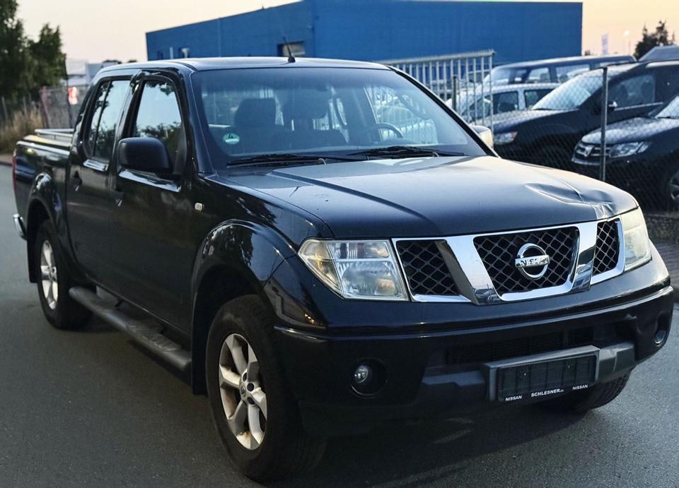 Nissan Navara Pickup Dop-Kabine 4X4 Automatik пробіг: 248000 рік: Mai 2008 Diesel потужність:174 PS коробка: Automatik ціна: 5500 - Фото 0