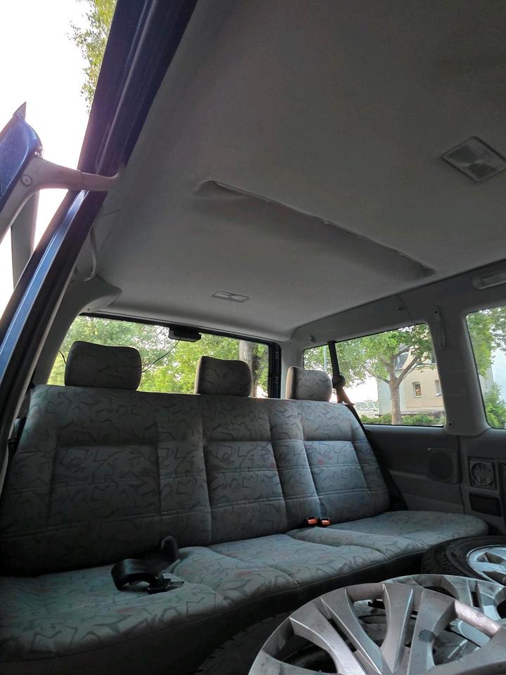 VW T4 MULTIVAN 2.5 TDI KLIMAANLAGE ALLSTAR пробіг: 510000 рік: Mai 1999 Diesel потужність:102 PS коробка: Manuell ціна: 3200 - Фото 9