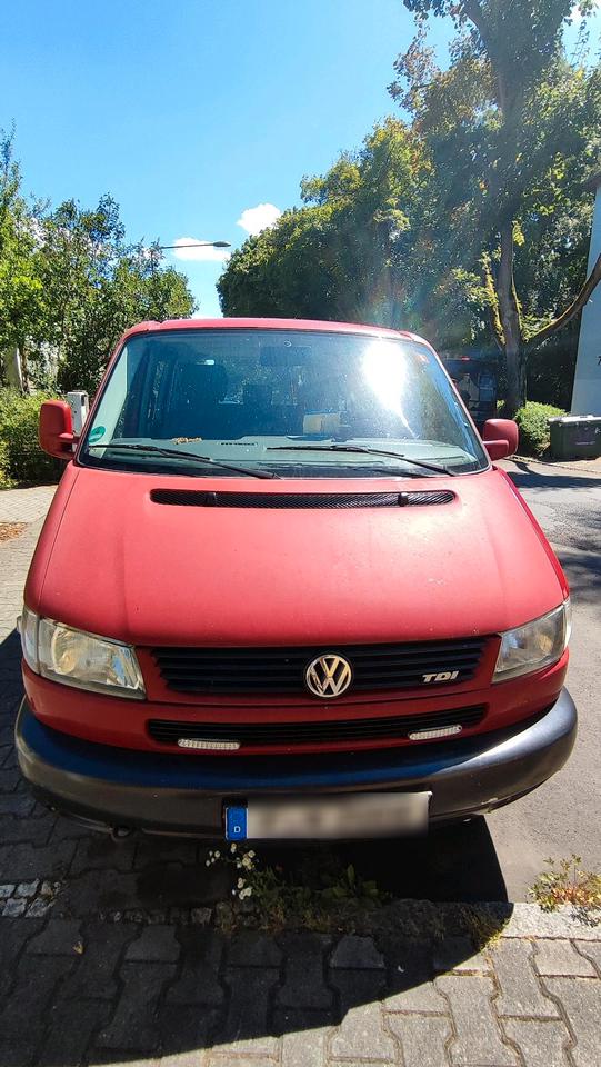 Multivan Allstar Volkswagen T4 пробіг: 544000 рік: Mai 1996 Diesel потужність:102 PS коробка: Manuell 2025 ціна: 950 - Фото 0