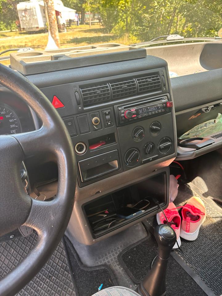 Vw T4 Transporter Multivan Ausstattung пробіг: 408000 рік: Juni 2002 потужність:88 PS коробка: Manuell ціна: 3600 - Фото 12