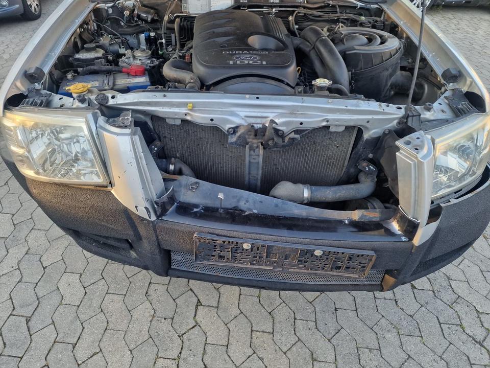 Ford Ranger Pick-Up 4X4 XL пробіг: 190000 Beschädigtes Fahrzeug рік: Oktober 2007 Diesel потужність:143 PS коробка: Manuell ціна: 5100 - Фото 7