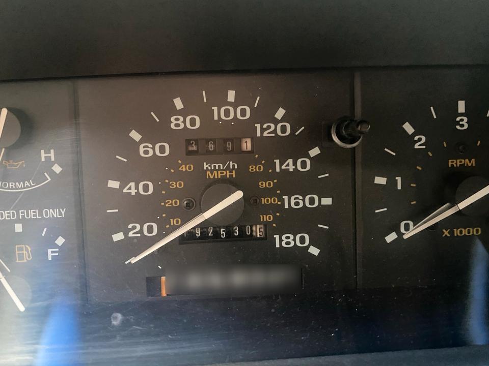 Купити вживане авто з Європи для військових Ford Explorer USA 4x4 1991,  Benzin ціна: 2135 коробка: Automatik - Фото 11