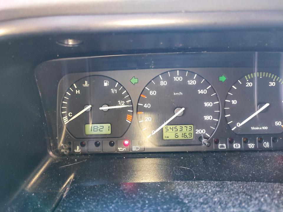 Multivan Allstar   T4 пробіг: 546000 рік: Mai 1996 Diesel потужність:102 PS коробка: Manuell ціна: 2000 - Фото 17