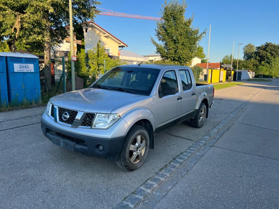 Надійне авто Nissan Navara Pickup 4X4 пробіг: 300000 рік: Dezember 2007 Diesel потужність:171 PS коробка: Manuell ціна: 3500 - Фото 4