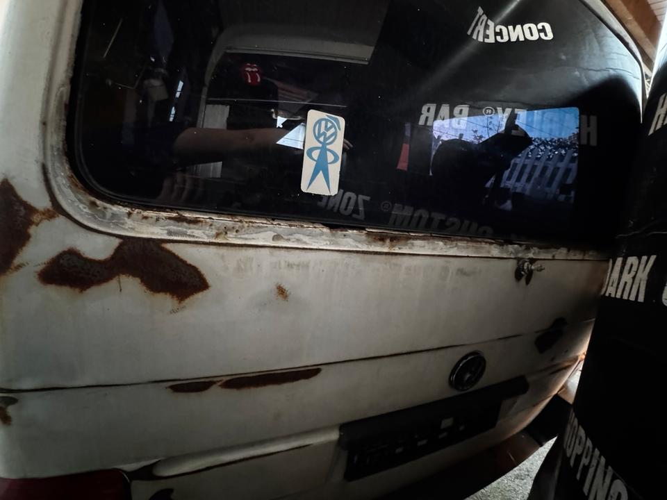 VW T4 1X 1.9D 44kw  пробіг: 367000 рік: Juni 1992 Diesel потужність:44 PS коробка: Manuell ціна: 850 - Фото 10