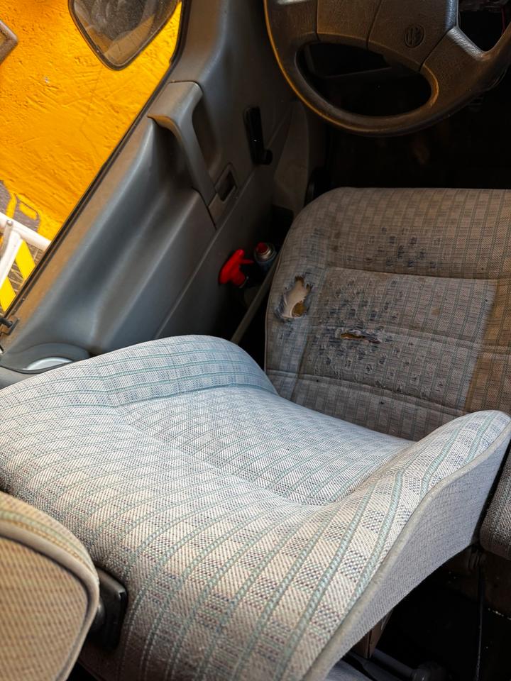 VW T4 1X 1.9D 44kw  пробіг: 367000 рік: Juni 1992 Diesel потужність:44 PS коробка: Manuell ціна: 850 - Фото 14