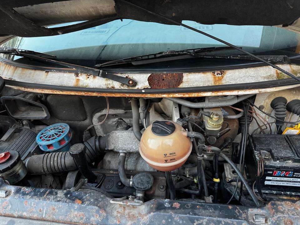 VW T4 1X 1.9D 44kw  пробіг: 367000 рік: Juni 1992 Diesel потужність:44 PS коробка: Manuell ціна: 850 - Фото 7