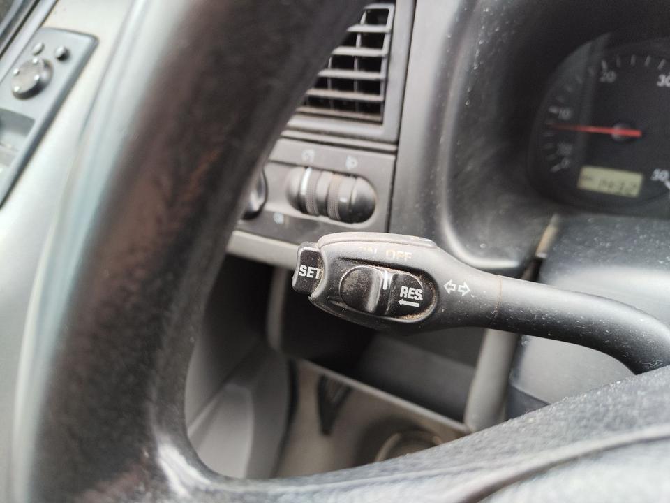 Volkswagen T4 Multivan 2,5 TDI 102 Kw. пробіг: 403974 рік: Februar 1999 Diesel потужність:102 PS коробка: Manuell ціна: 2990 - Фото 14