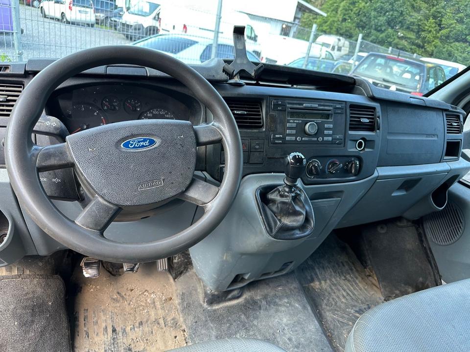 Ford Transit Pritsche FT 350 M Doppelkabine 4x4 пробіг: 180000 рік: Juli 2009 Diesel потужність:140 PS коробка: Manuell Van/Bus ціна: 3999 - Фото 6