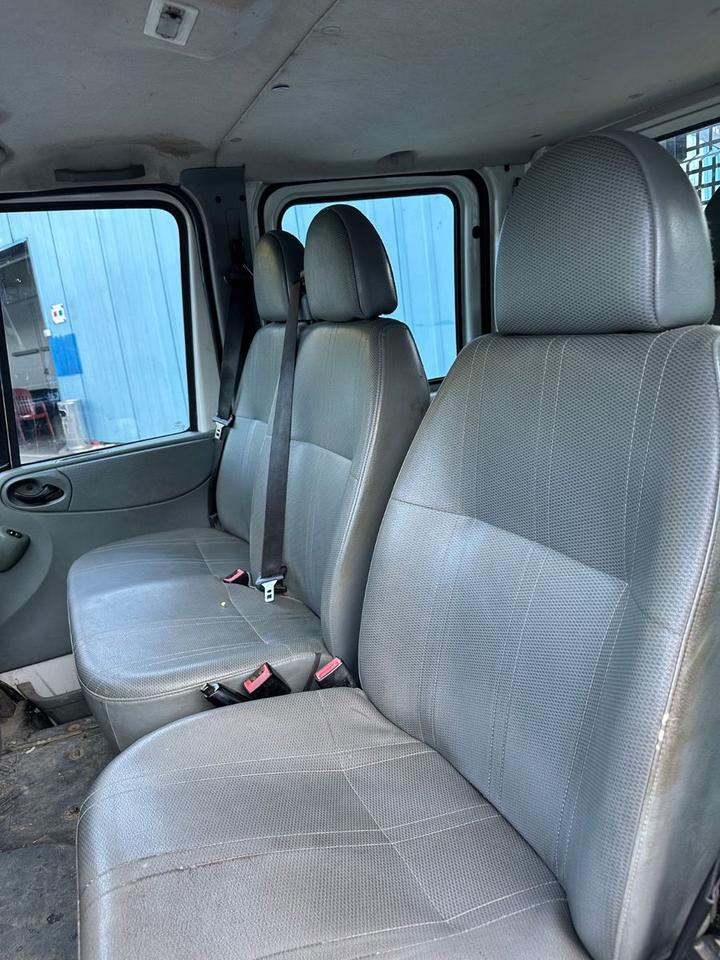 Ford Transit Pritsche FT 350 M Doppelkabine 4x4 пробіг: 180000 рік: Juli 2009 Diesel потужність:140 PS коробка: Manuell Van/Bus ціна: 3999 - Фото 9