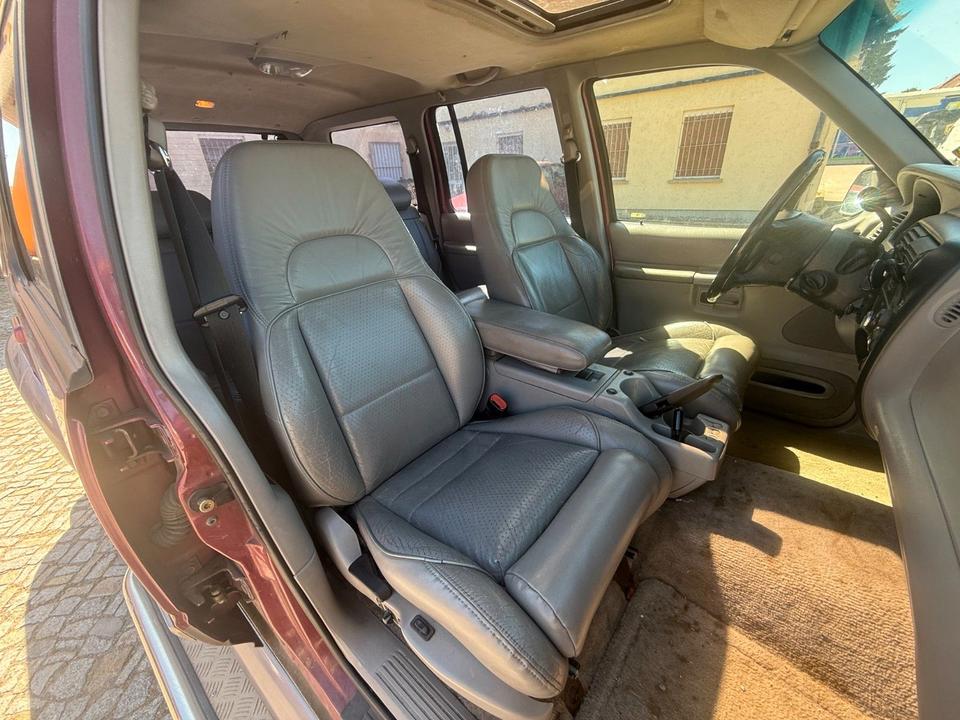 Ford Explorer 4.0 V6 4x4 Automatik Highclass Klima пробіг: 181500 рік: Oktober 1996 Benzin потужність:156 PS коробка: Automatik Januar 2026 ціна: 1550 - Фото 21